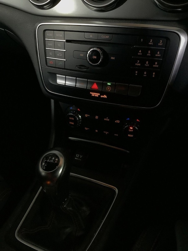 Used Mercedes-Benz GLA 2018 for sale - 76303581: Photo 23