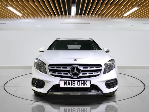 Used Mercedes-Benz GLA 2018 for sale - 76303581: Photo 2