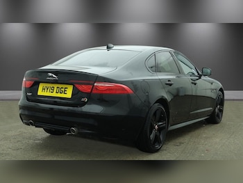 Used Jaguar XF 2019 for sale - 78658561: Photo
