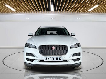 Used Jaguar F-Pace 2018 for sale - 78637949: Photo