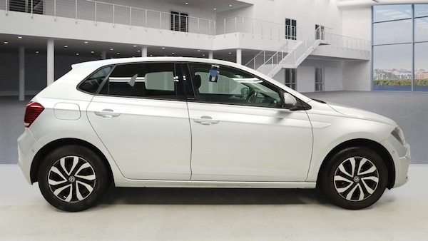 Used Volkswagen Polo 2021 for sale - 76267229: Photo 5