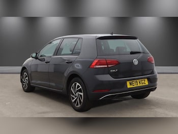 Used Volkswagen Golf 2019 for sale - 78658454: Photo