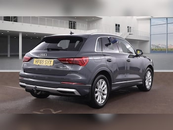 Used Audi Q3 2019 for sale - 77287947: Photo