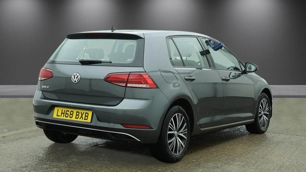 Used Volkswagen Golf 2019 for sale - 78134509: Photo 4