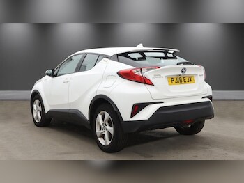 Used Toyota C-HR 2018 for sale - 78364103: Photo