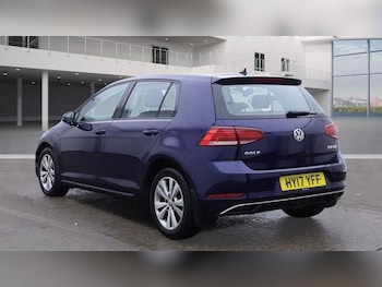 Used Volkswagen Golf 2017 for sale - 75942996: Photo