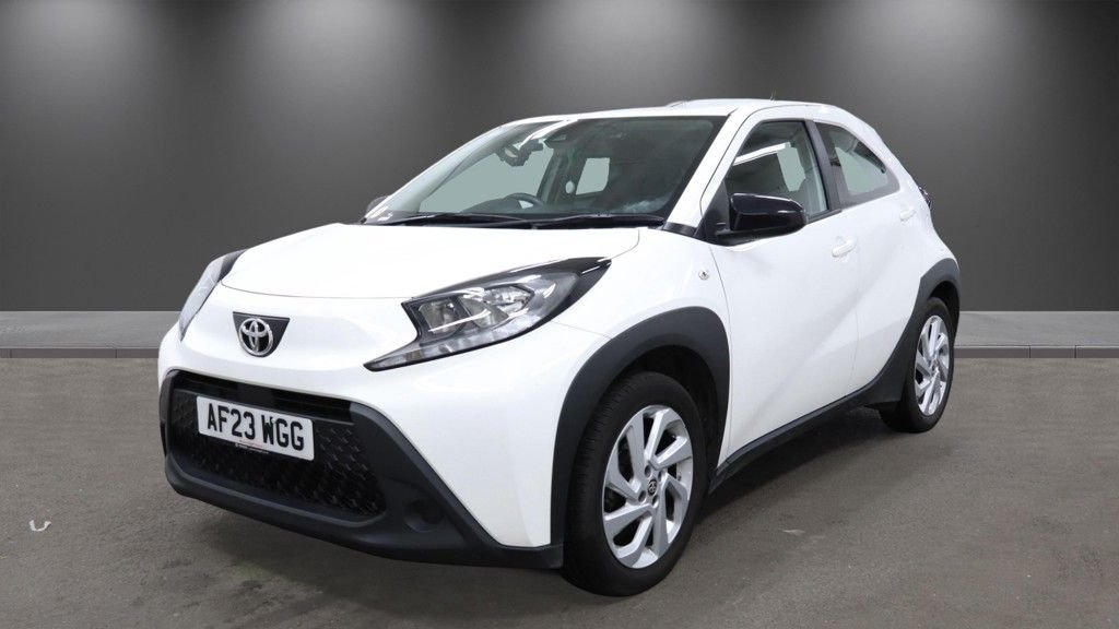 Used Toyota Aygo X 2023 for sale - 78167710: Photo 2
