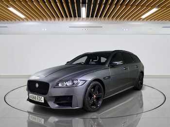 Used Jaguar XF 2018 for sale - 76417342: Photo