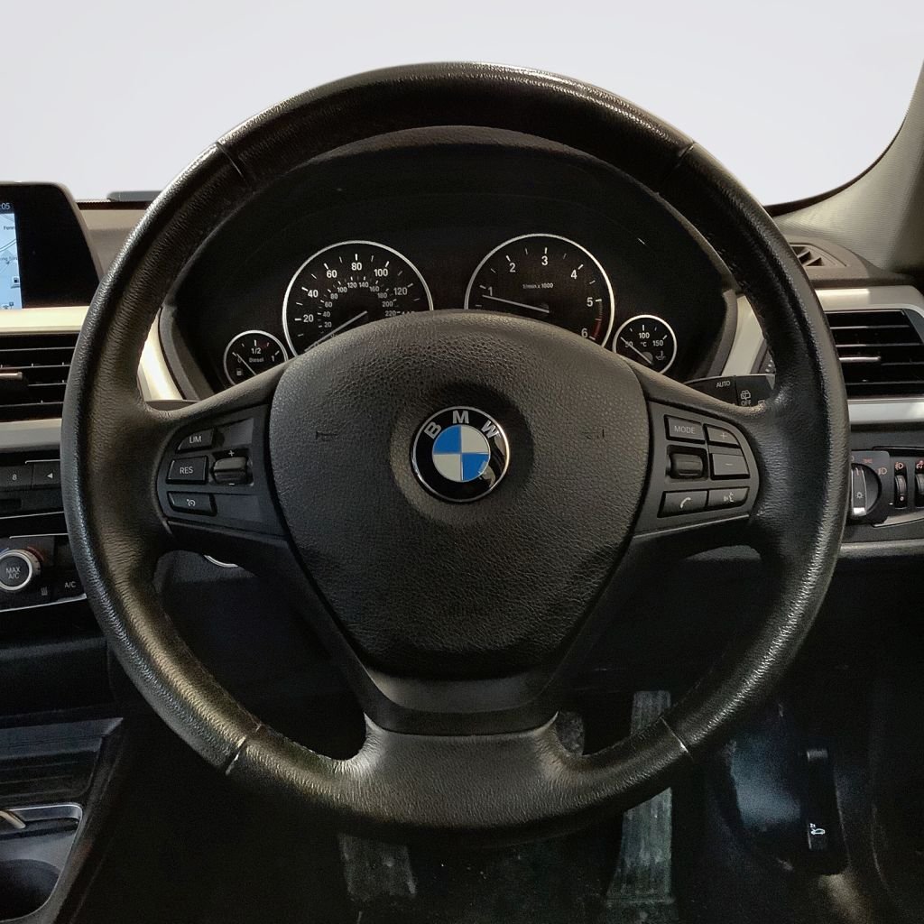 Used BMW 3 Series 2018 for sale - 78117527: Photo 15