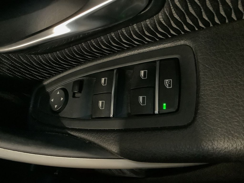 Used BMW 3 Series 2018 for sale - 78117527: Photo 24