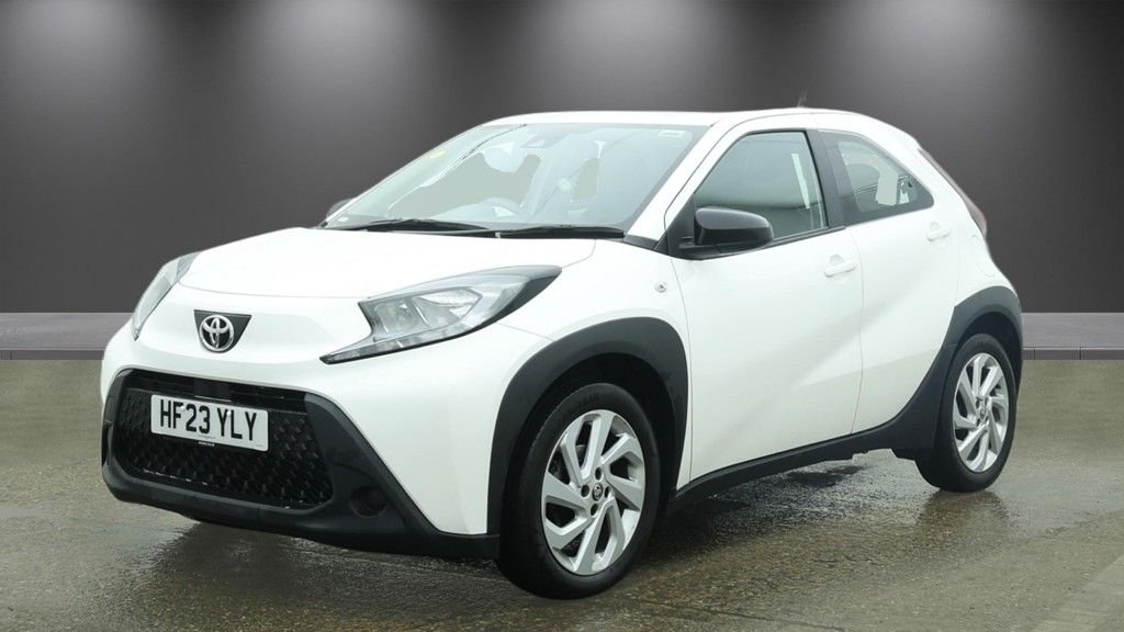 Used Toyota Aygo X 2023 for sale - 78181400: Photo 2