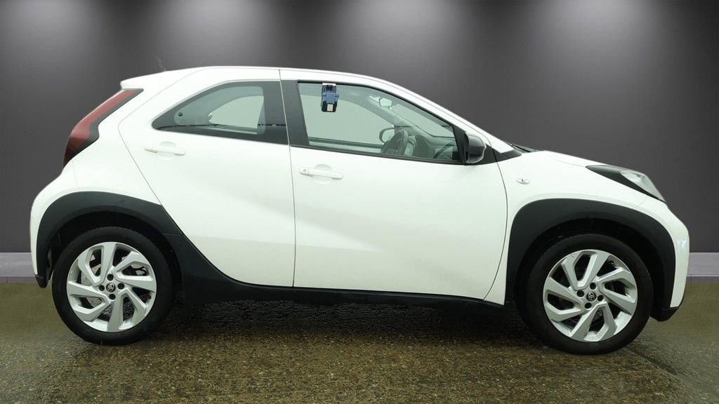 Used Toyota Aygo X 2023 for sale - 78181400: Photo 5
