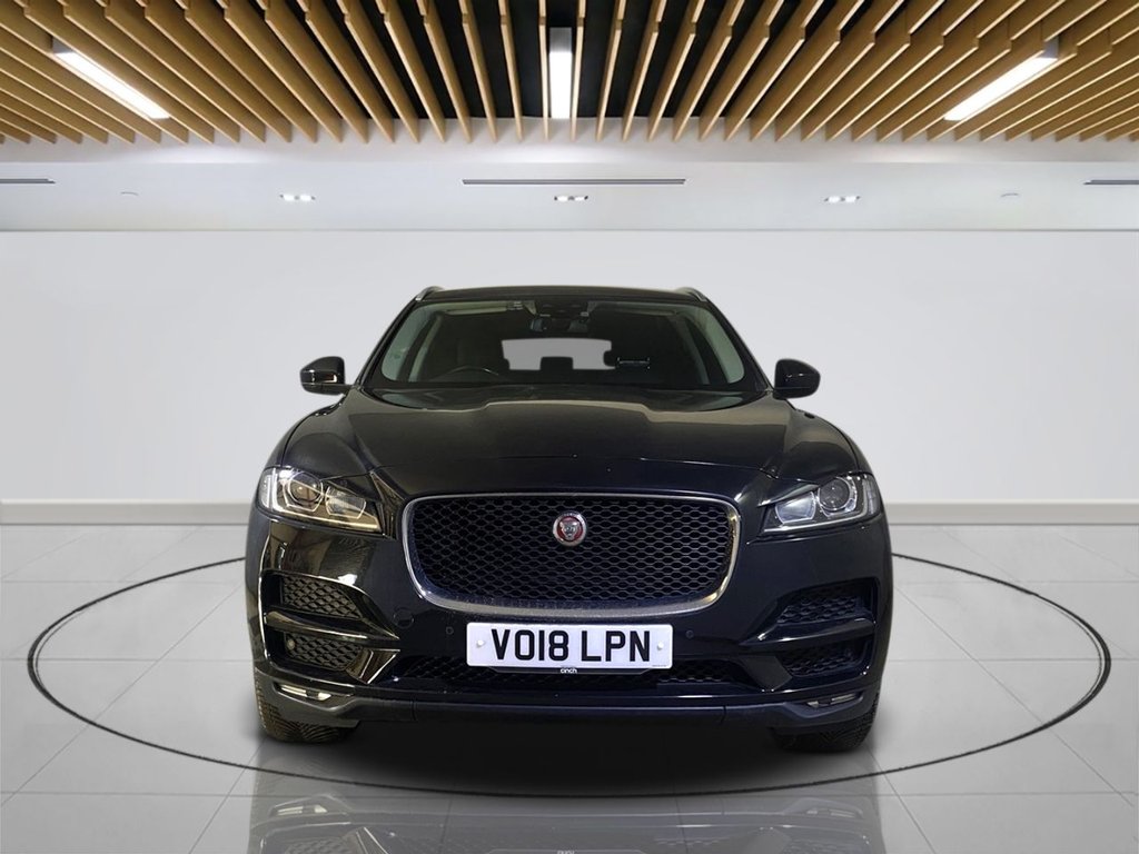 Used Jaguar F-Pace 2018 for sale - 77919645: Photo 2