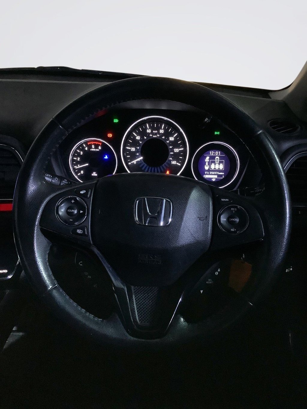 Used Honda HR-V 2016 for sale - 76797593: Photo 14