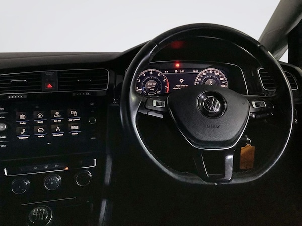 Used Volkswagen Golf 2017 for sale - 76303686: Photo 13