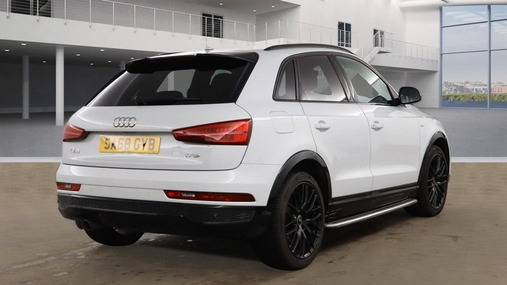 Used Audi Q3 2018 for sale - 77660182: Photo 10