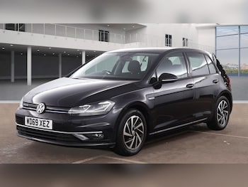 Used Volkswagen Golf 2020 for sale - 77583554: Photo