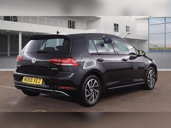 Used Volkswagen Golf 2020 for sale - 77583554: Photo