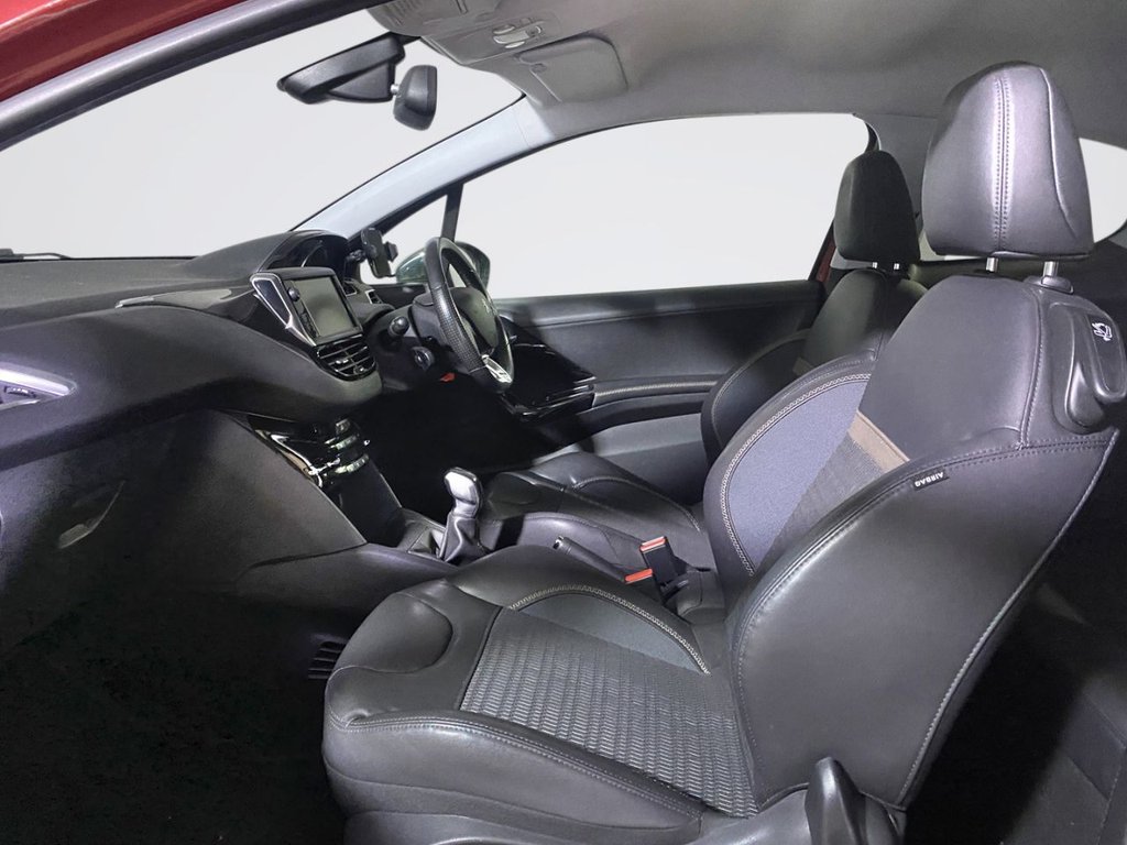 Used Peugeot 208 2013 for sale - 77952728: Photo 10