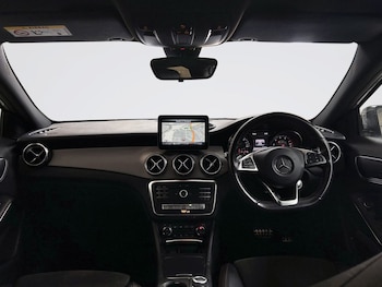Used Mercedes-Benz GLA 2019 for sale - 79265242: Photo