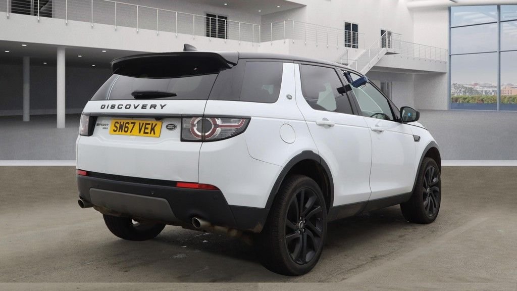 Used Land Rover Discovery Sport 2017 for sale - 76788012: Photo 4