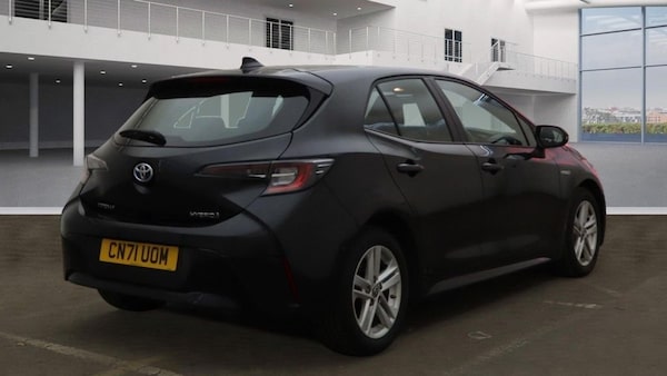 Used Toyota Corolla 2021 for sale - 76313154: Photo 4