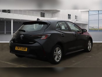 Used Toyota Corolla 2021 for sale - 76313154: Photo 4