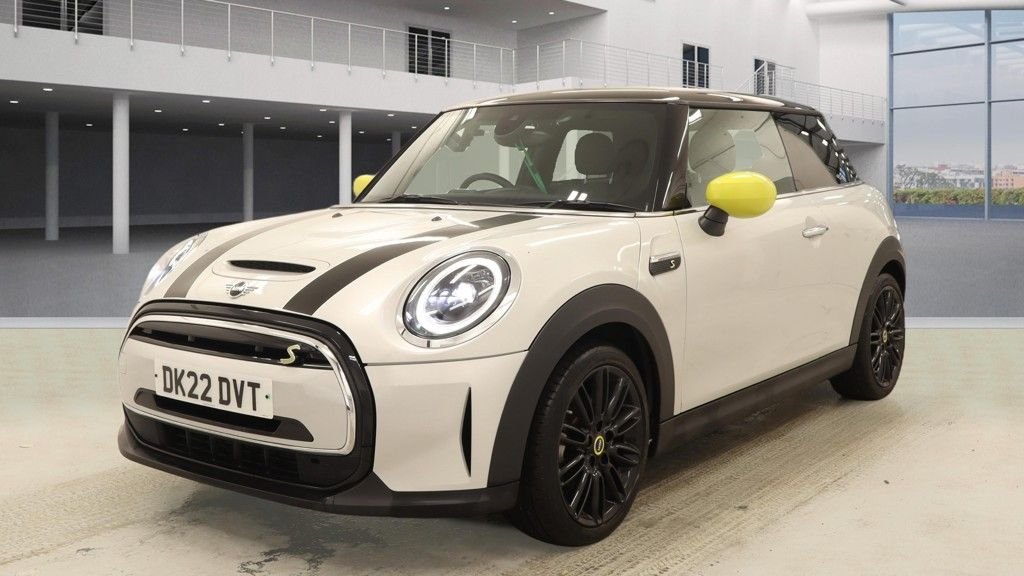 Used MINI Hatch 2022 for sale - 77583552: Photo 8