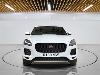 Used Jaguar E-Pace 2019 for sale - 77890901: Photo