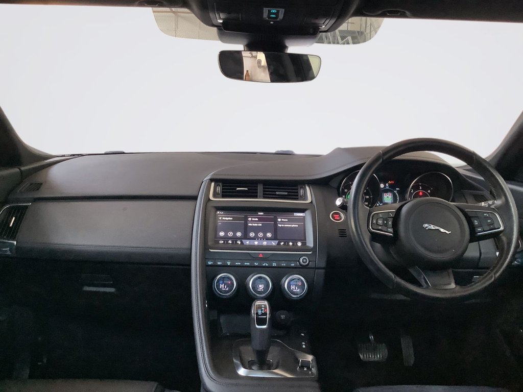 Used Jaguar E-Pace 2019 for sale - 77890901: Photo 3