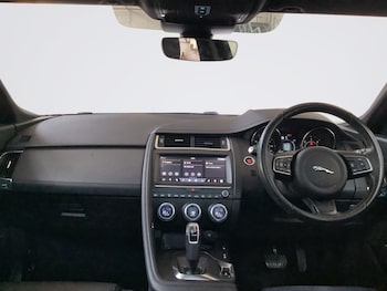 Used Jaguar E-Pace 2019 for sale - 77890901: Photo