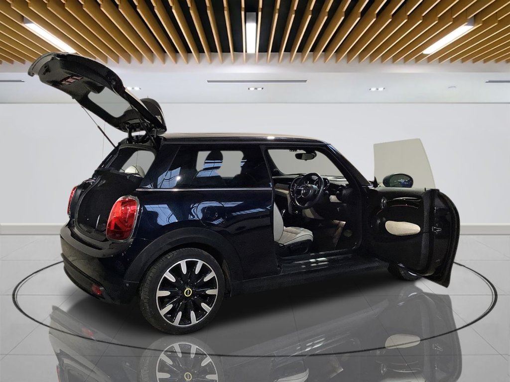 Used MINI Hatch 2022 for sale - 77799775: Photo 10