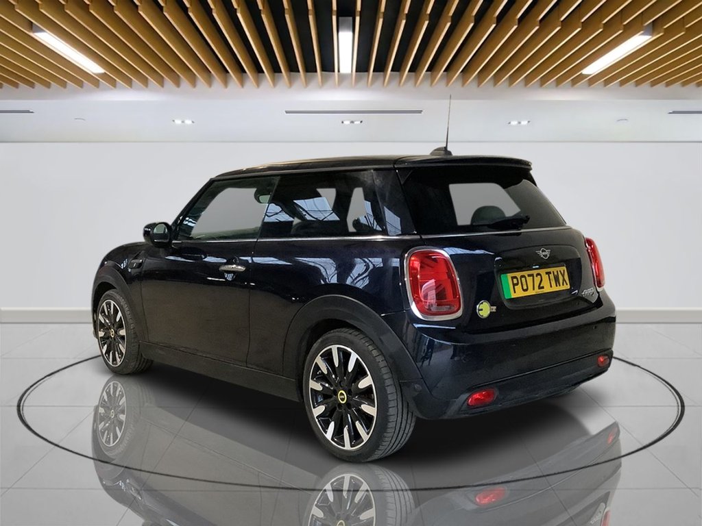Used MINI Hatch 2022 for sale - 77799775: Photo 6