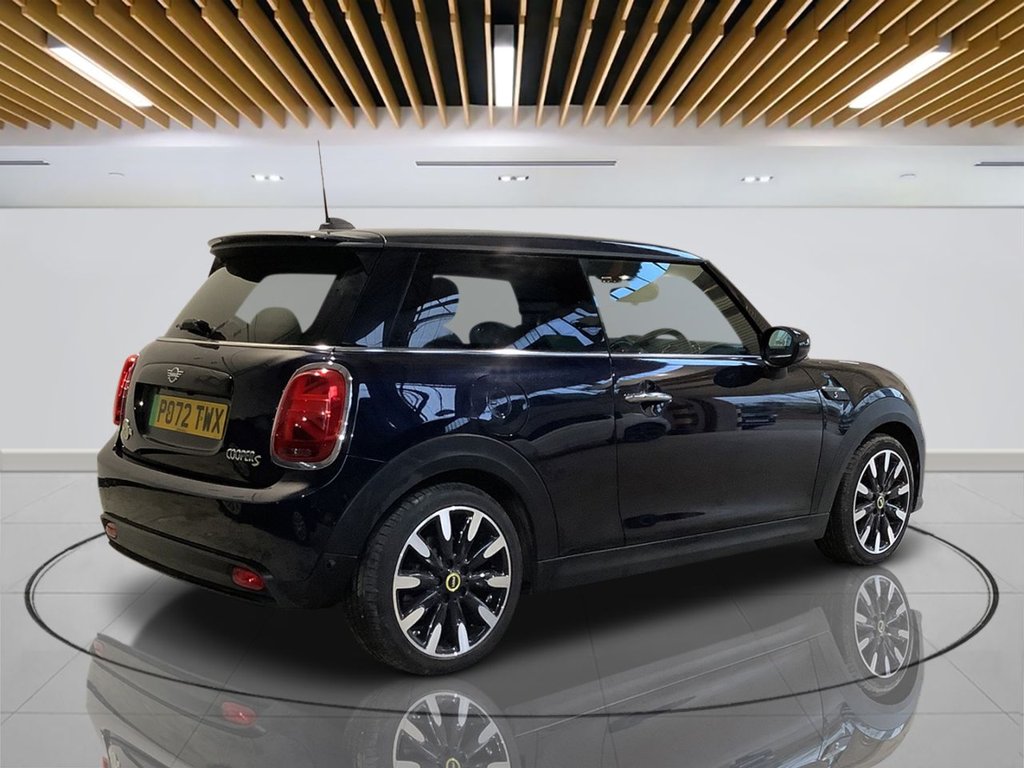 Used MINI Hatch 2022 for sale - 77799775: Photo 8
