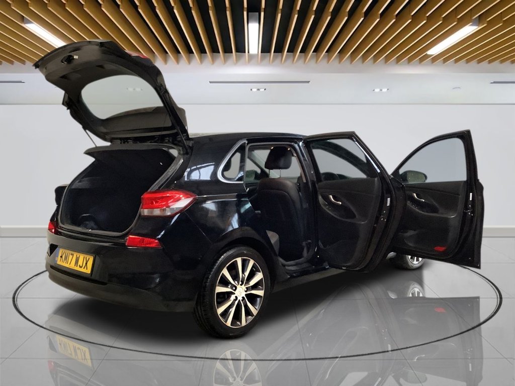 Used Hyundai i30 2017 for sale - 77407696: Photo 7