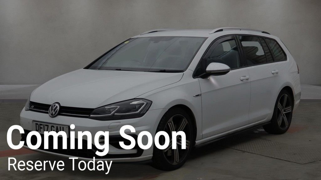 Used Volkswagen Golf 2017 for sale - 77826815: Photo 2