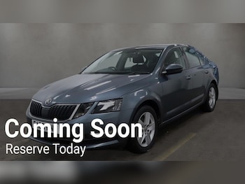 Used Skoda Octavia 2019 for sale - 77850228: Photo