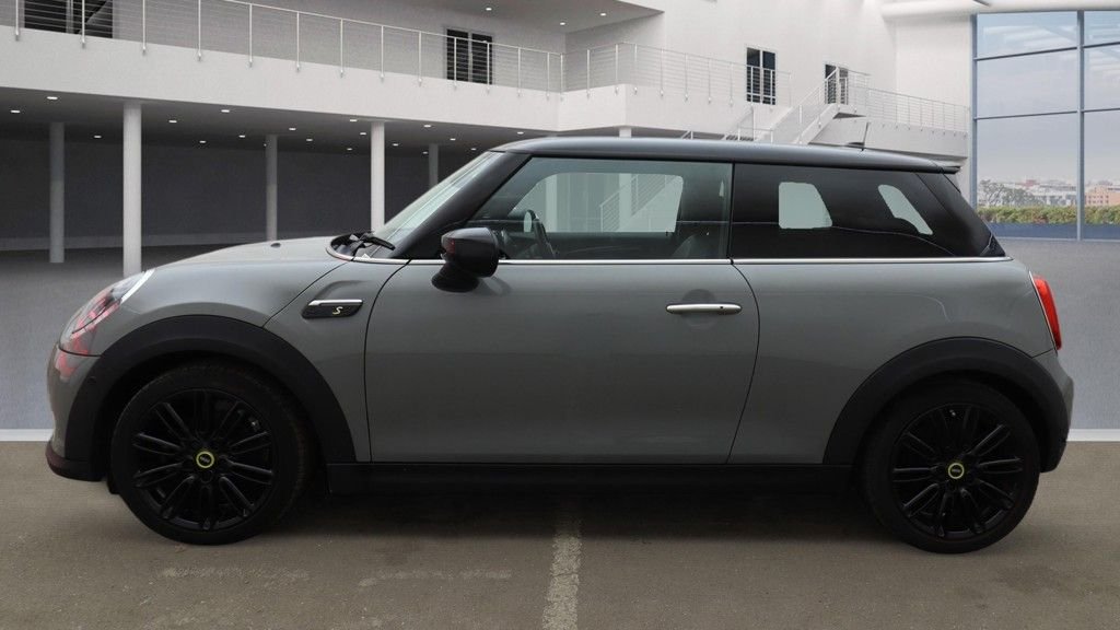 Used MINI Hatch 2021 for sale - 77452325: Photo 12