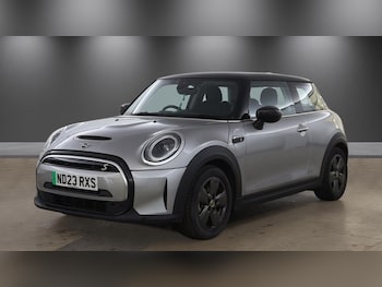 Used MINI Hatch 2023 for sale - 79370639: Photo