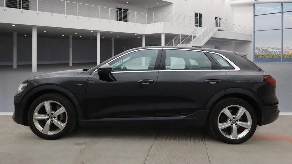 Used Audi e-tron 2019 for sale - 76973522: Photo 10