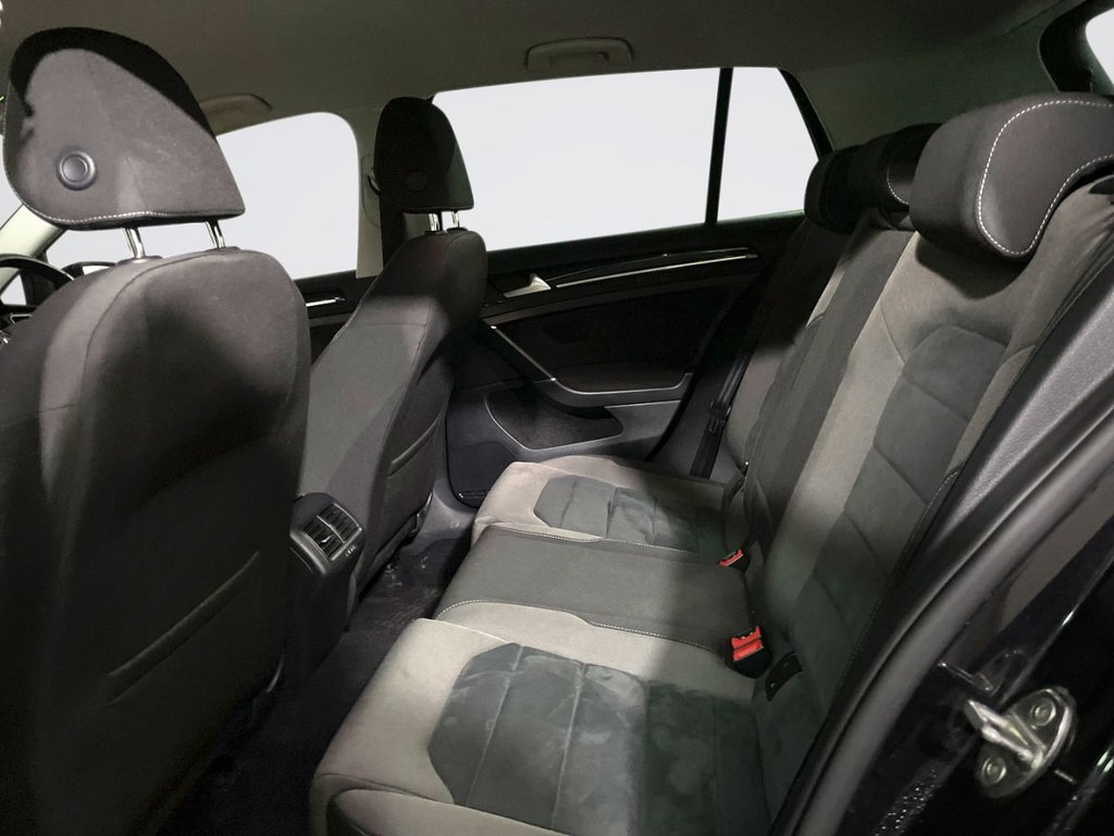 Used Volkswagen Golf 2018 for sale - 77834972: Photo 14