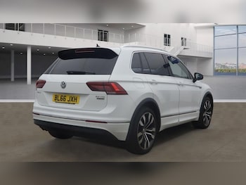 Used Volkswagen Tiguan 2016 for sale - 76439019: Photo