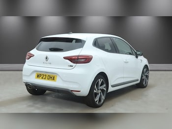 Used Renault Clio 2023 for sale - 78293533: Photo