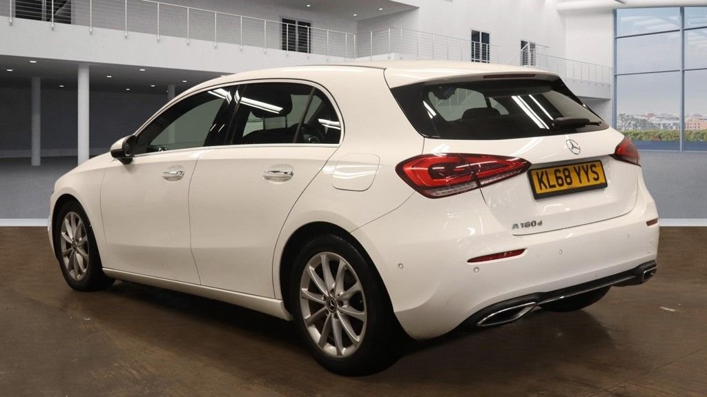 Used Mercedes-Benz A-Class 2019 for sale - 76950589: Photo 9