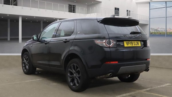 Used Land Rover Discovery Sport 2019 for sale - 76333684: Photo 3
