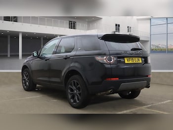 Used Land Rover Discovery Sport 2019 for sale - 76333684: Photo 3