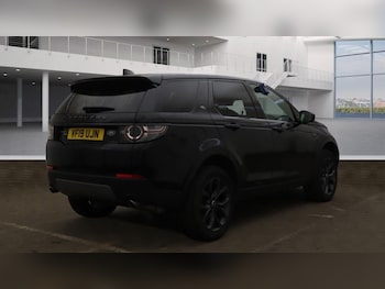 Used Land Rover Discovery Sport 2019 for sale - 76333684: Photo 4