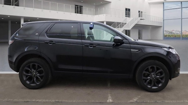 Used Land Rover Discovery Sport 2019 for sale - 76333684: Photo 5