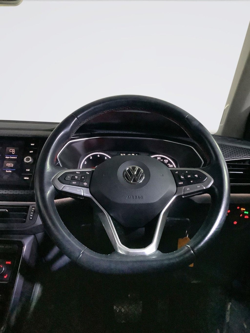 Used Volkswagen T-Cross 2019 for sale - 76454271: Photo 16