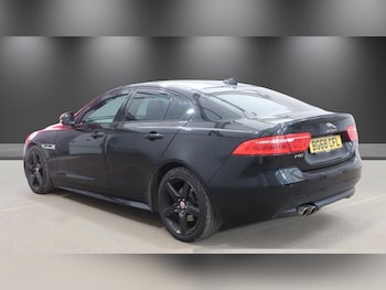 Used Jaguar XE 2018 for sale - 79322807: Photo